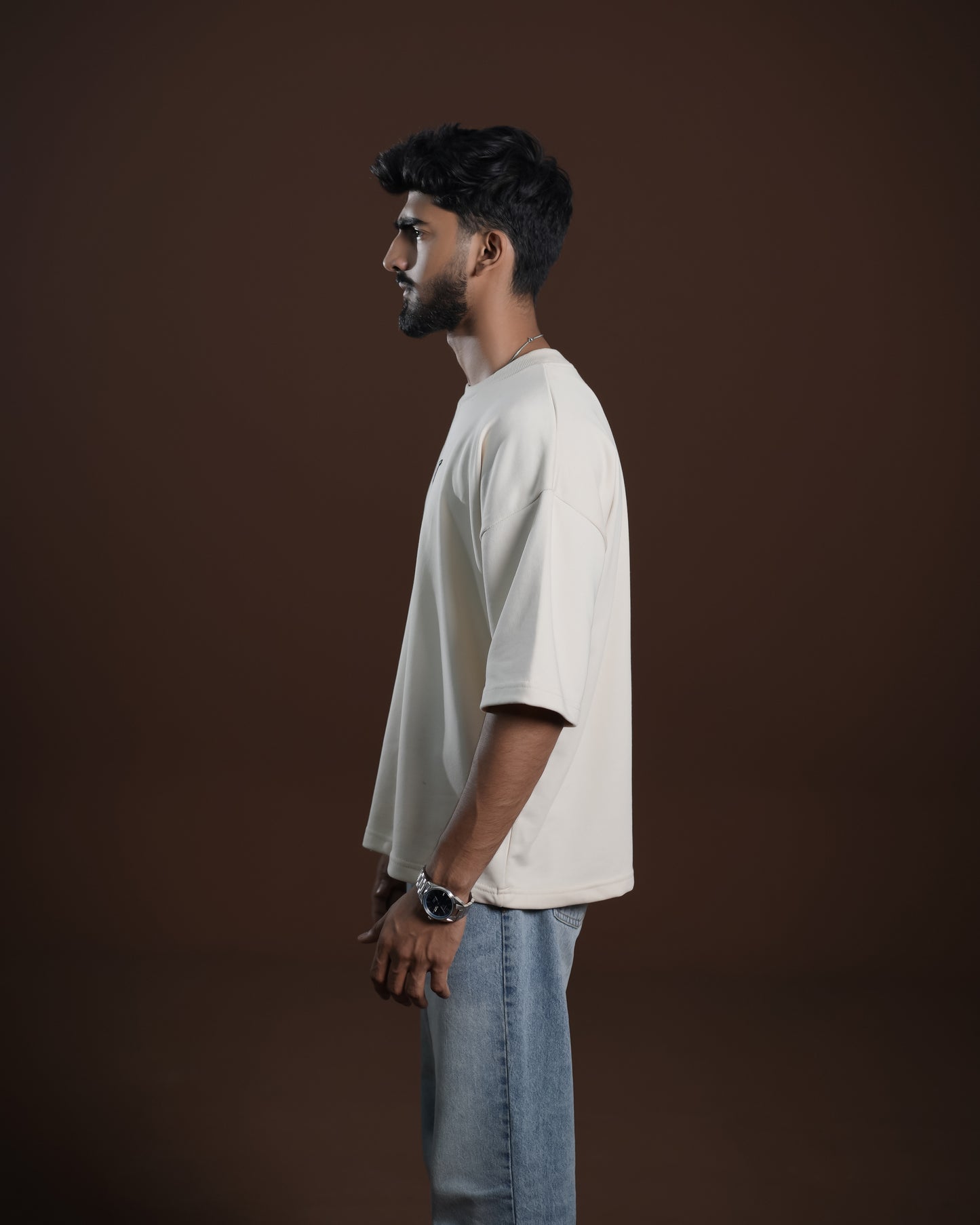 LIGHT BEIGE OVERSIZED TSHIRT